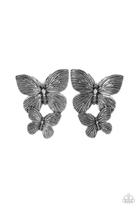 Blushing Butterflies - Silver - Paparazzi