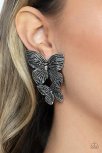 Blushing Butterflies - Silver - Paparazzi